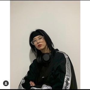 BADBLOOD Tron 3m Reflective Anorak Windbreaker
Korean Brand